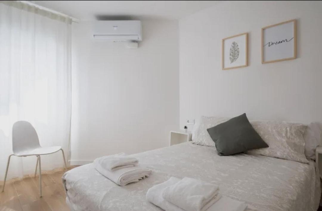 סנט אדריה דה בסוס Apartment Close To The Beach מראה חיצוני תמונה
