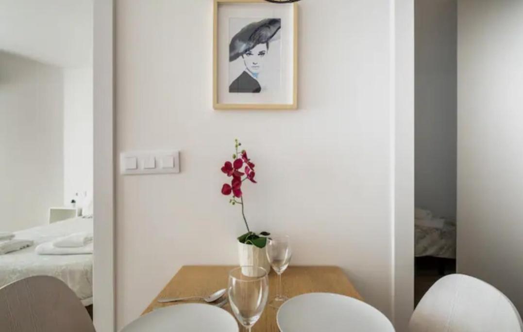 סנט אדריה דה בסוס Apartment Close To The Beach מראה חיצוני תמונה